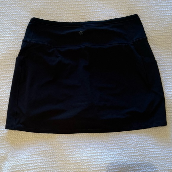 Athleta | Black Tennis Skirt/Skort with Pockets - Picture 2 of 8